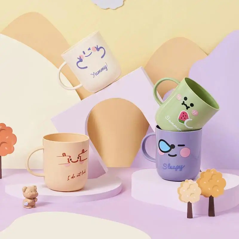 Smiling Face Cartoon Plastic Bathroom Tumbler - Thick PP Single Cup, 8.7×9.3×11cm Small Size, Lightweight Portable Toothbrush Cup with Playful Look for Adult Dental Care Oral Hygiene Organizer