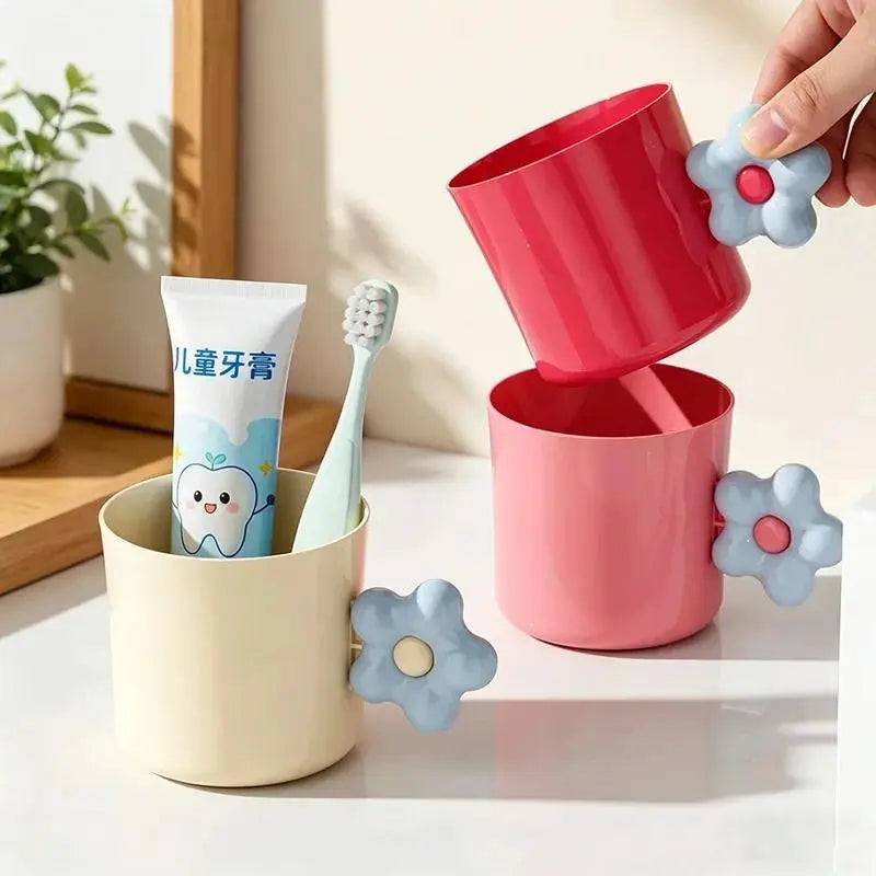 Floral ABS Plastic Mouthwash Cup - Portable, Lightweight Bathroom Gadget for Students, PE Bag Pack Compatible (144 pcs/carton)