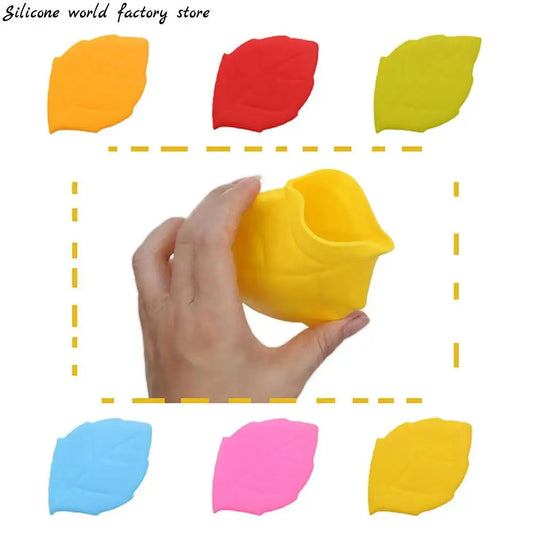 1PC Lightweight Silicone Tumbler - 12x8cm, 30g/pc Travel Cup for Camping, Bathroom Supplies - Portable Small Cup for Tooth Brushing, Gargling