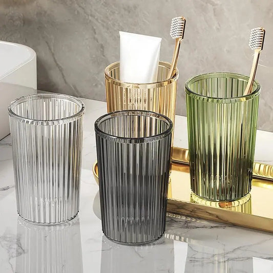 Lightweight Acrylic Mouthwash Tumbler, Toothbrush Holder, Light Luxury Style Bathroom Storage Accessory for Bathroom Supplies