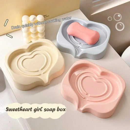 Heart-Shaped Plastic Durable Self-Draining Soap Dish - Anti-Slip Holder for Bathroom Sink, Kitchen Use, Home Decoration
