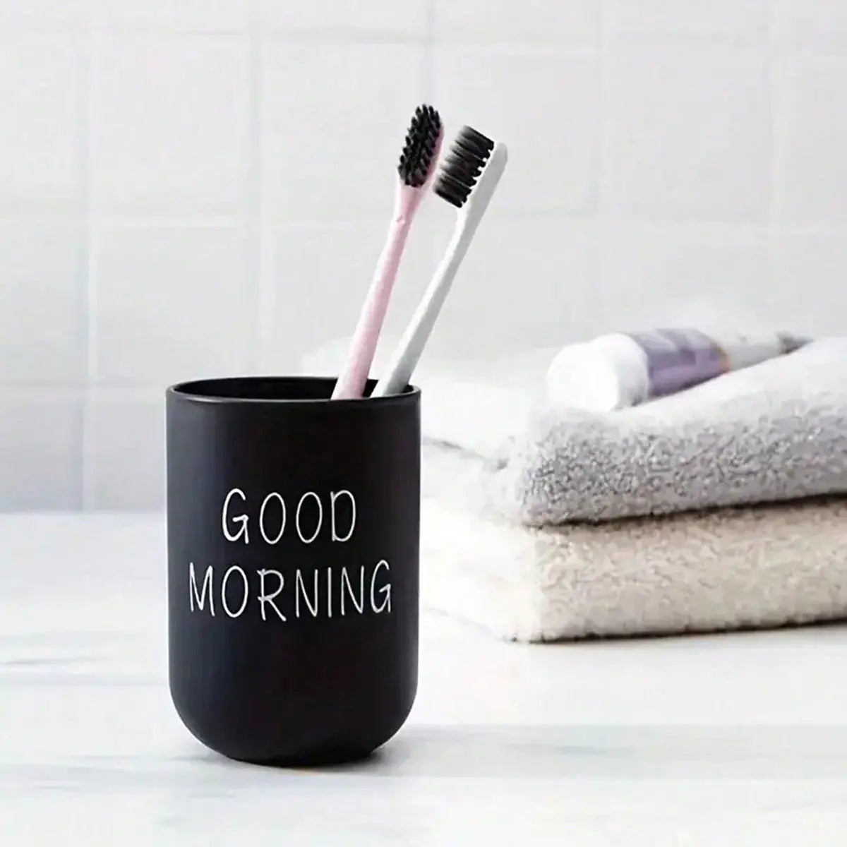 Creative Simple Home Oral Cup Set, Tumbler Cup, Cute Plastic Toothbrush Holder, European Style Couple Gift, Valentine's Day Present, Back-To-School Supplies, Bathroom Accessory, Home Goods
