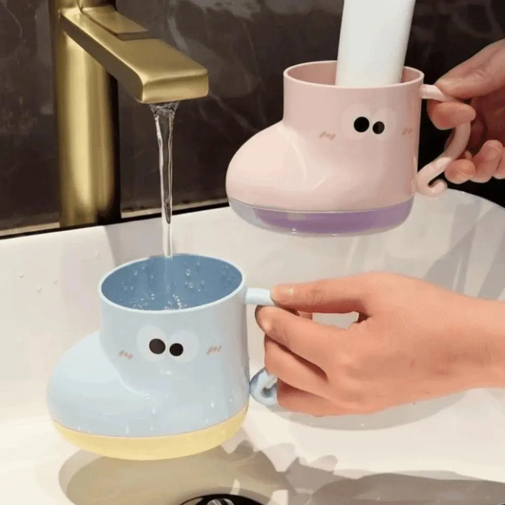 Cute Shoe-Shaped Patchwork Plastic Bathroom Tumbler, Boot-Style Mouthwash Cup for Children, Home Bathroom Supplies